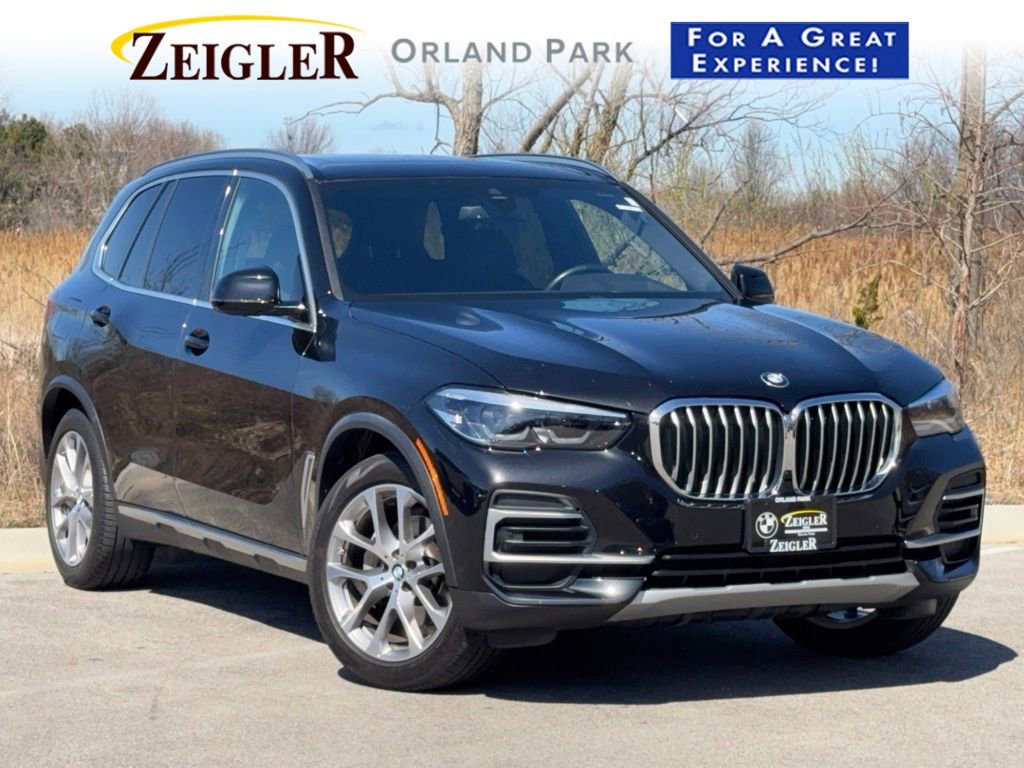 Used 2022 BMW X5 xDrive40i w/ Premium Package image 1