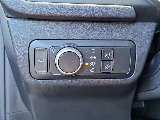 Used 2022 Ford Escape SE w/ SE Sport Appearance Package FWD image 12