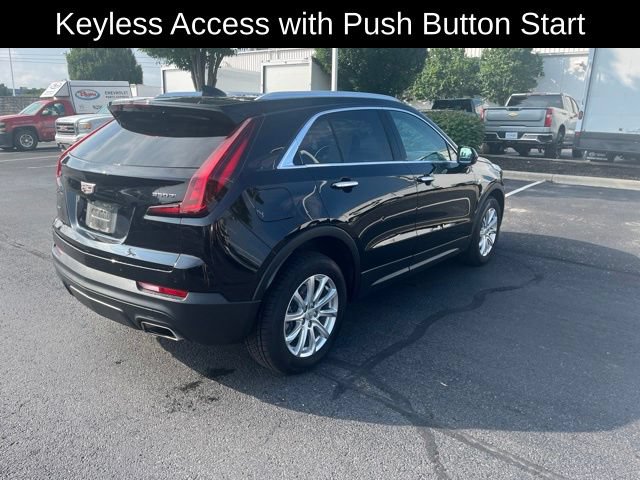Used 2022 Cadillac XT4 Luxury w/ Driver Awareness Package AWD/4WD image 5