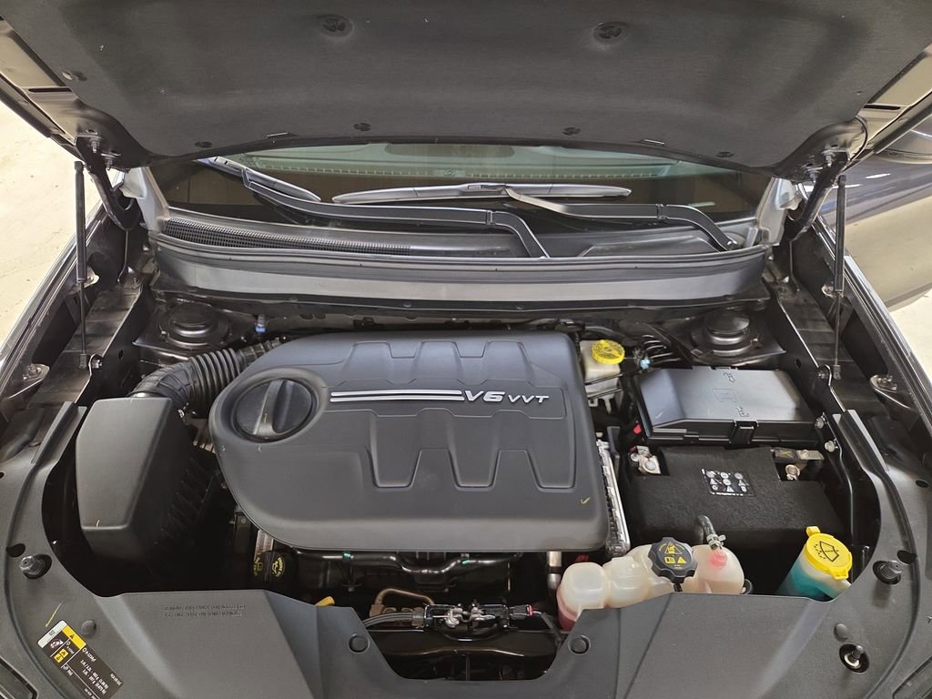 Used 2019 Jeep Cherokee Trailhawk image 21