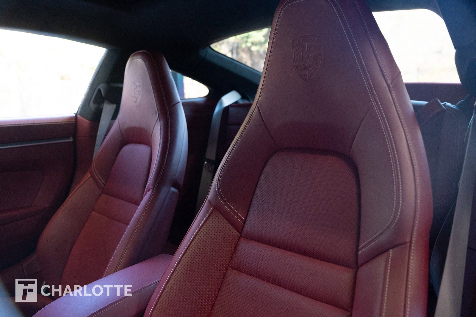 Used 2025 Porsche 911 Carrera image 17