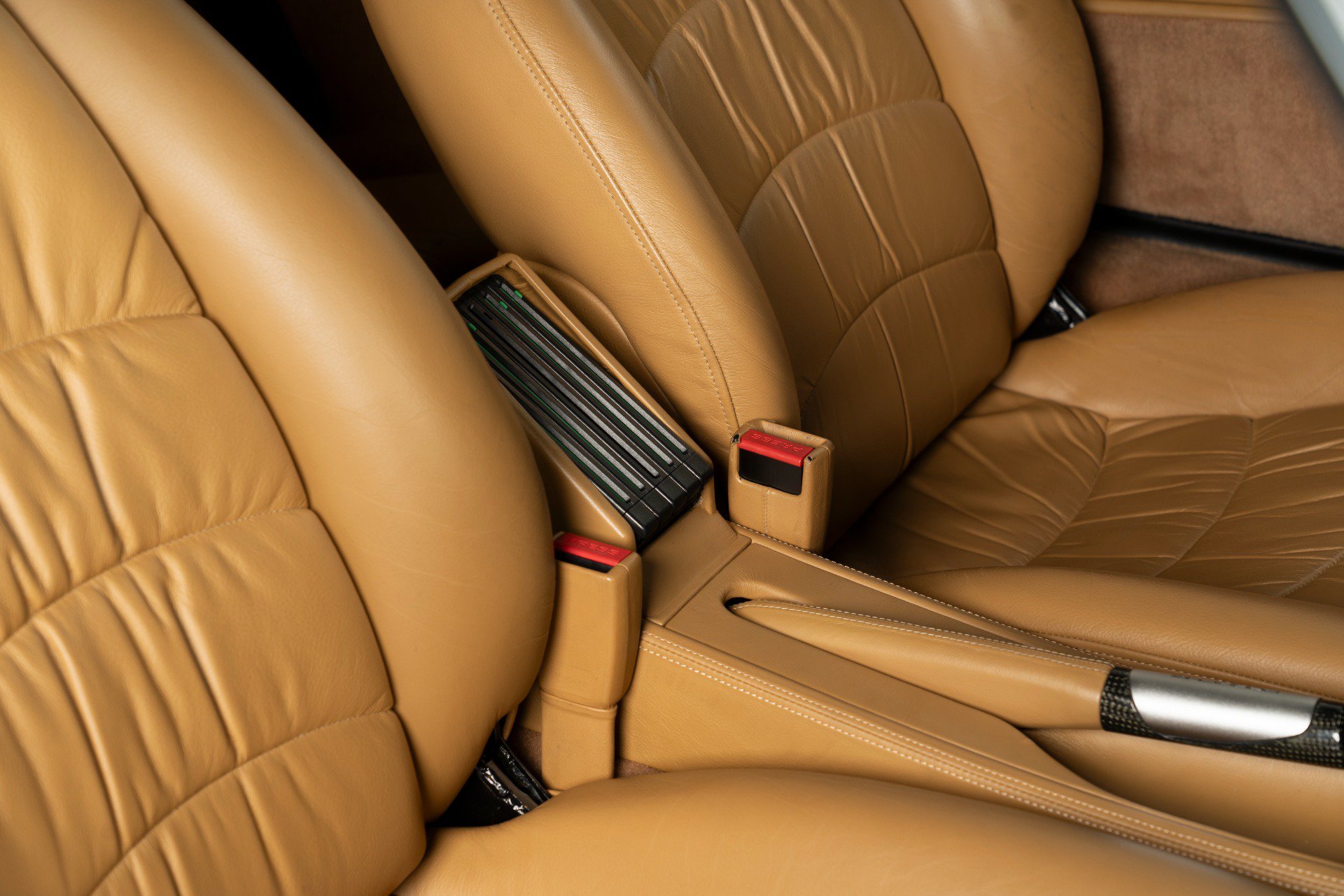 Used 1997 Porsche 911 Turbo S AWD/4WD image 31