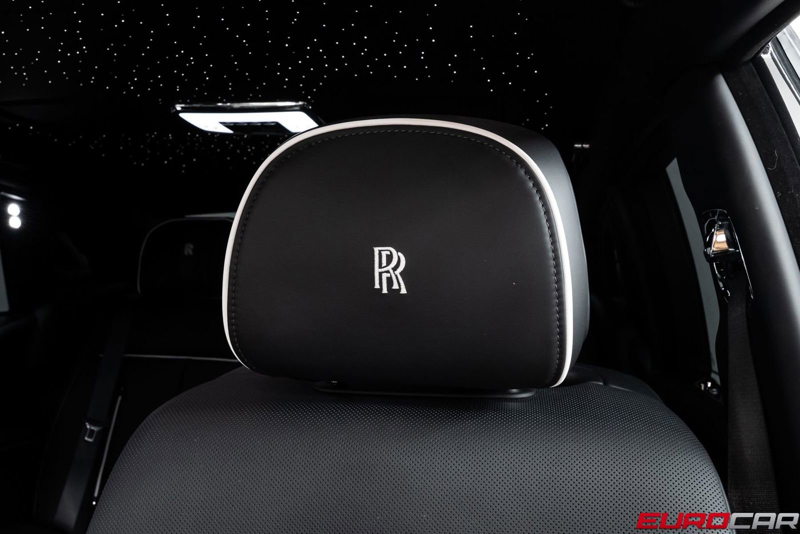 Used 2024 Rolls-Royce Phantom Sedan w/ The Phantom Package image 44