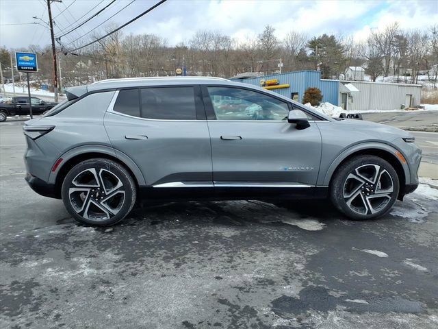 New 2026 Chevrolet Equinox EV LT image 8