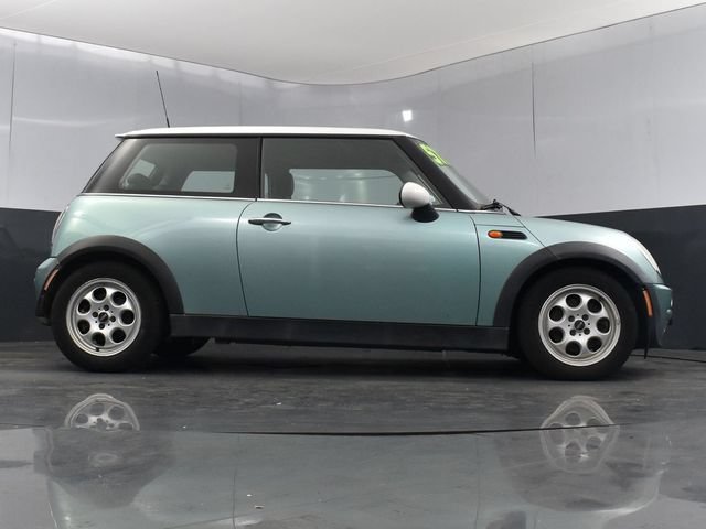 Used 2002 MINI Cooper Hardtop FWD image 16