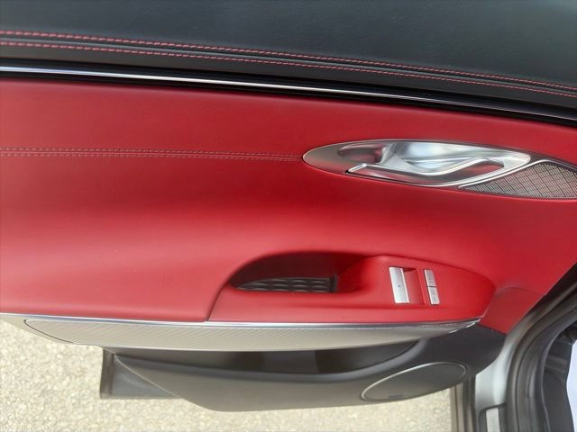 Used 2024 Genesis GV70 2.5T w/ Sport Prestige Package AWD/4WD image 12