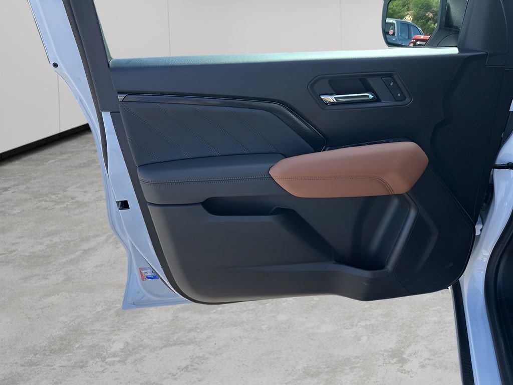 New 2026 GMC Canyon AT4 AWD/4WD image 29