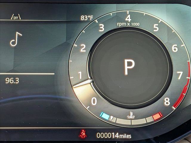 New 2025 Land Rover Range Rover Long Wheelbase SE image 10