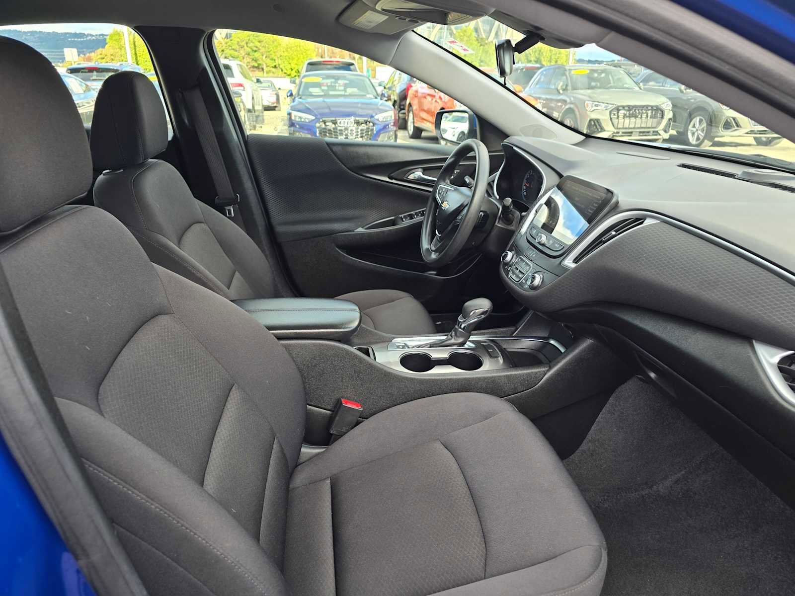 Used 2023 Chevrolet Malibu LT image 11