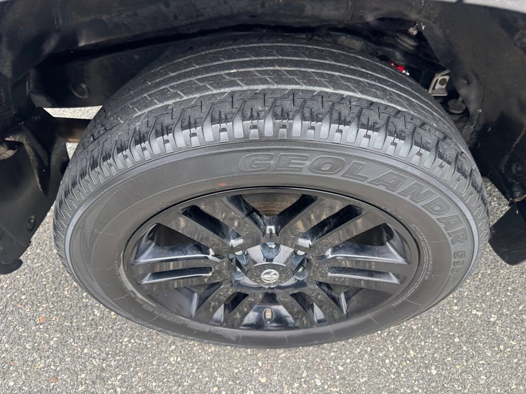 Used 2019 Toyota 4Runner Limited w/ Wilderness Package AWD/4WD image 28