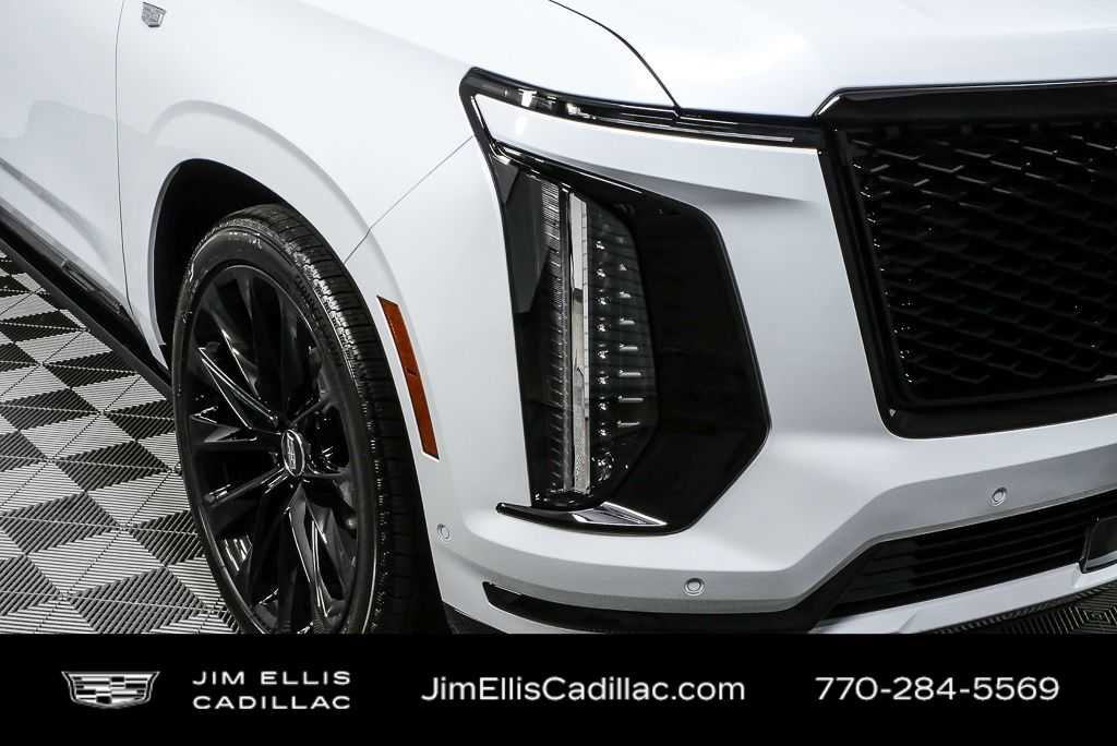 Certified 2026 Cadillac Escalade Platinum Sport w/ LPO, ONYX Package AWD/4WD image 38