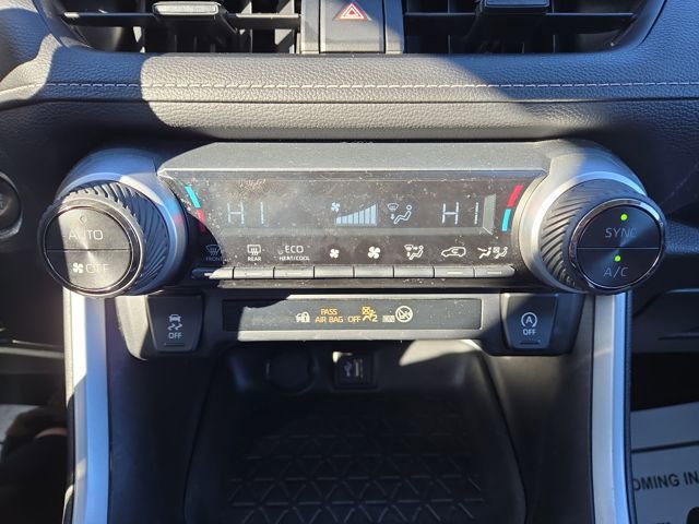 Used 2023 Toyota RAV4 XLE image 24