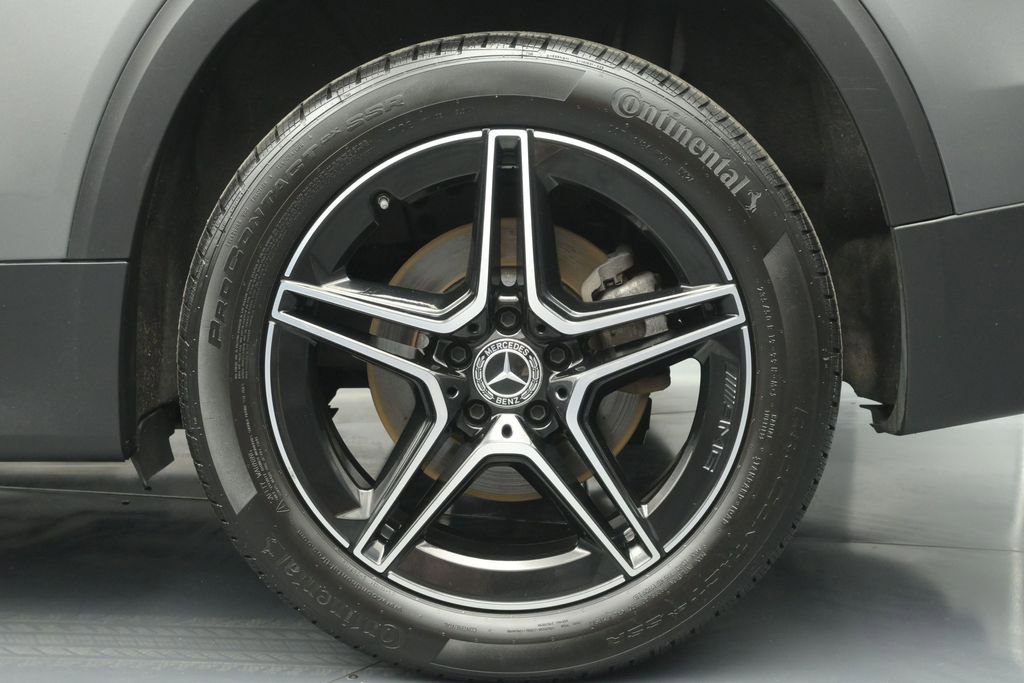 Used 2021 Mercedes-Benz GLB 250 4MATIC image 14
