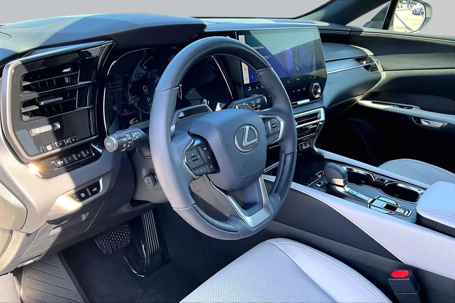 Used 2023 Lexus RX 350 Premium w/ Accessory Package FWD image 16