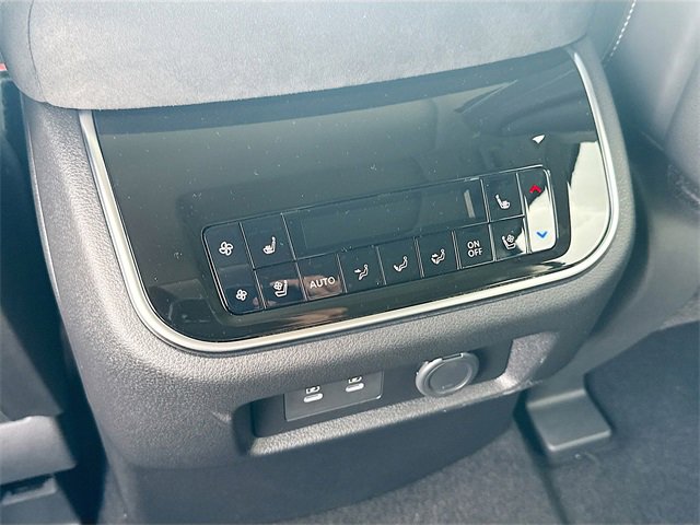 New 2026 INFINITI QX80 Luxe w/ Cargo Package image 19