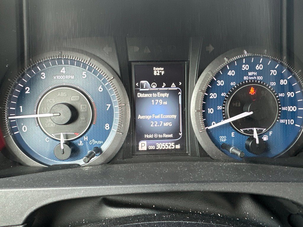 Used 2015 Toyota Sienna Limited Premium AWD/4WD image 38