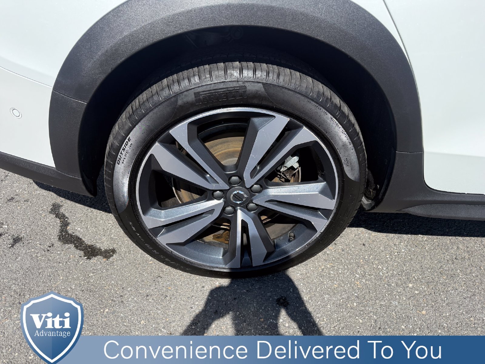 Certified 2025 Volvo V60 B5 Cross Country Plus AWD/4WD image 14