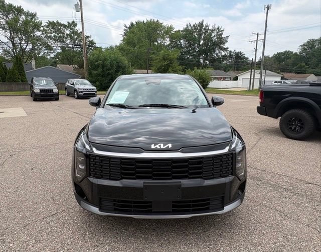 Used 2026 Kia Sportage EX FWD image 9