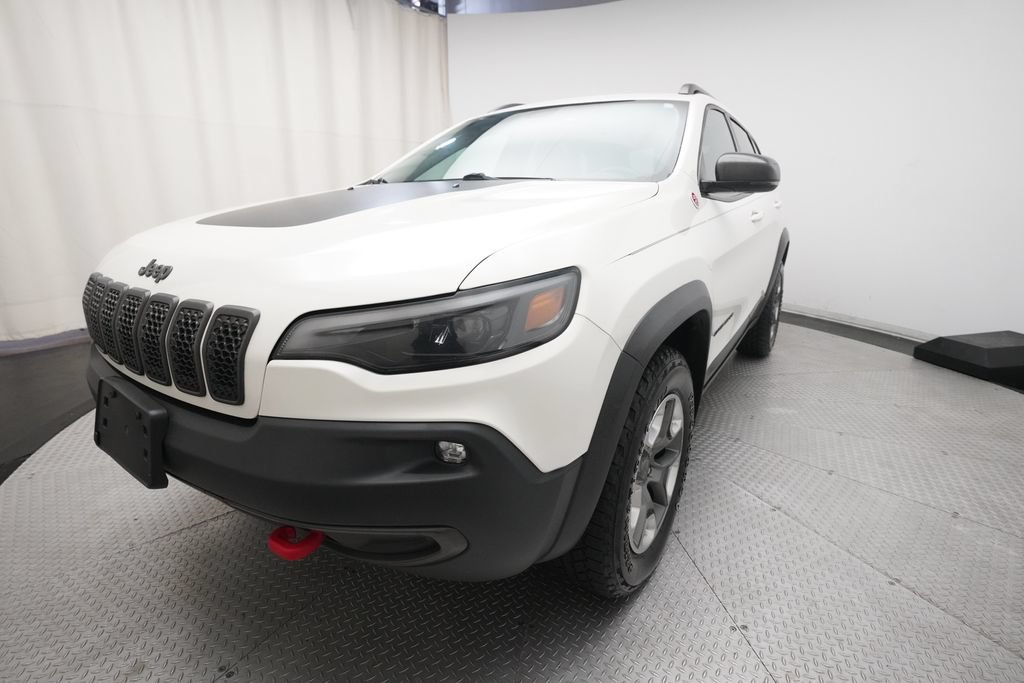 Used 2019 Jeep Cherokee Trailhawk w/ Comfort/Convenience Group AWD/4WD image 12