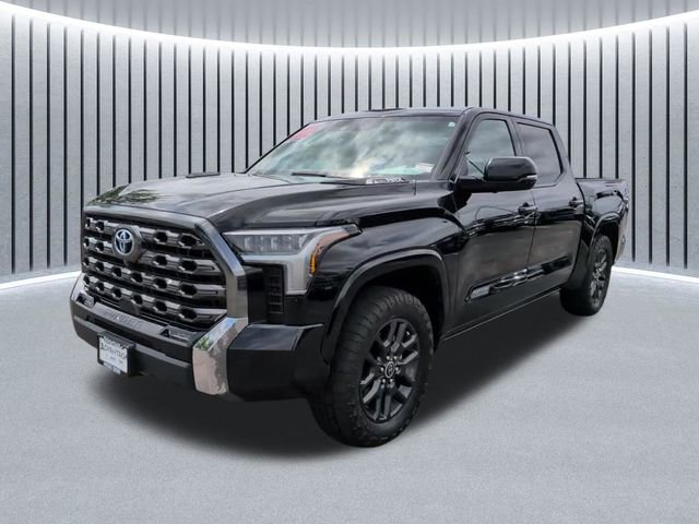 Used 2022 Toyota Tundra Platinum w/ Advanced Package AWD/4WD image 14