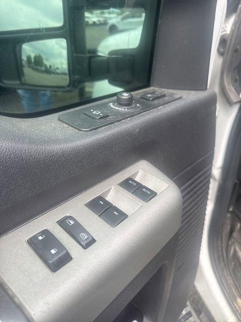 Used 2016 Ford F250 Lariat w/ Lariat Ultimate Package AWD/4WD image 27