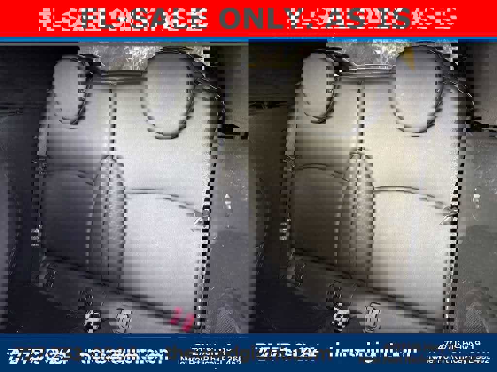 Used 2011 MINI Cooper Convertible image 9