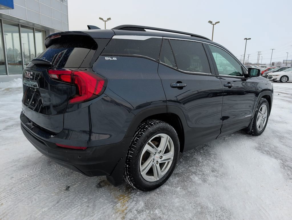 Used 2018 GMC Terrain SLE w/ Driver Convenience Package image 7
