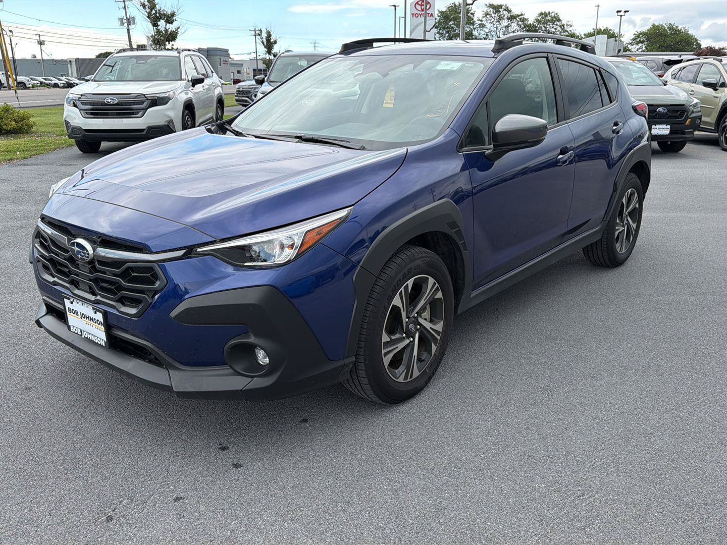 Used 2025 Subaru Crosstrek 2.5i Premium AWD/4WD image 7