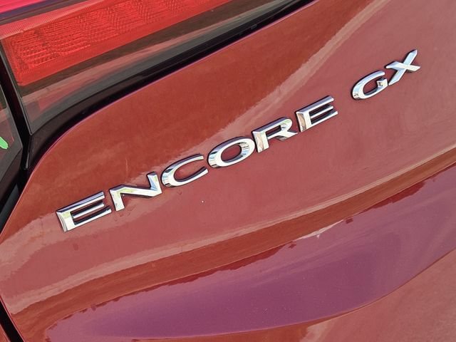 Used 2020 Buick Encore GX Essence FWD image 11