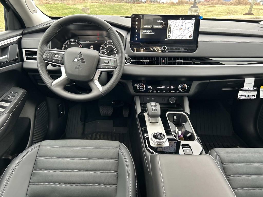 New 2026 Mitsubishi Outlander SE FWD image 16