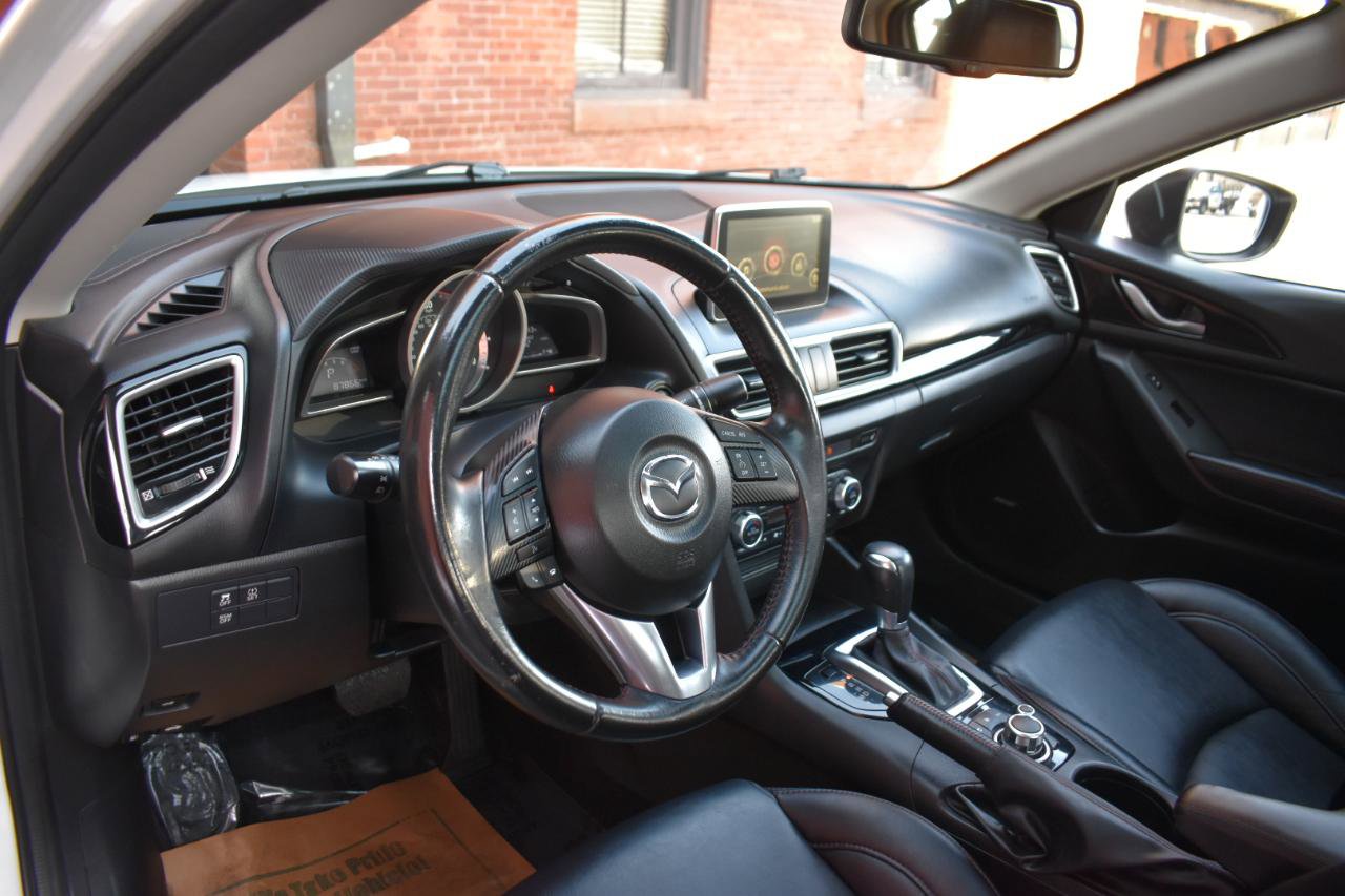 Used 2016 MAZDA MAZDA3 i Grand Touring FWD image 10