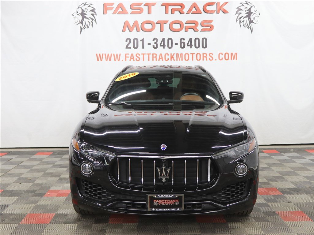 Used 2019 Maserati Levante AWD/4WD image 2