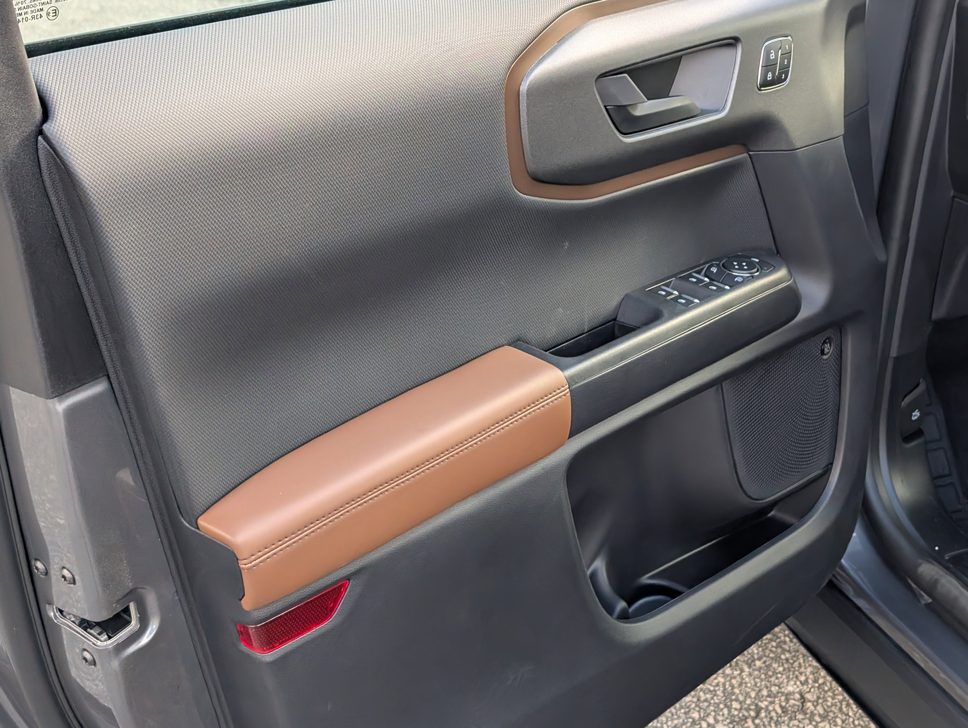 New 2026 Ford Bronco Sport Outer Banks w/ Outer Banks Tech Package+ AWD/4WD image 16