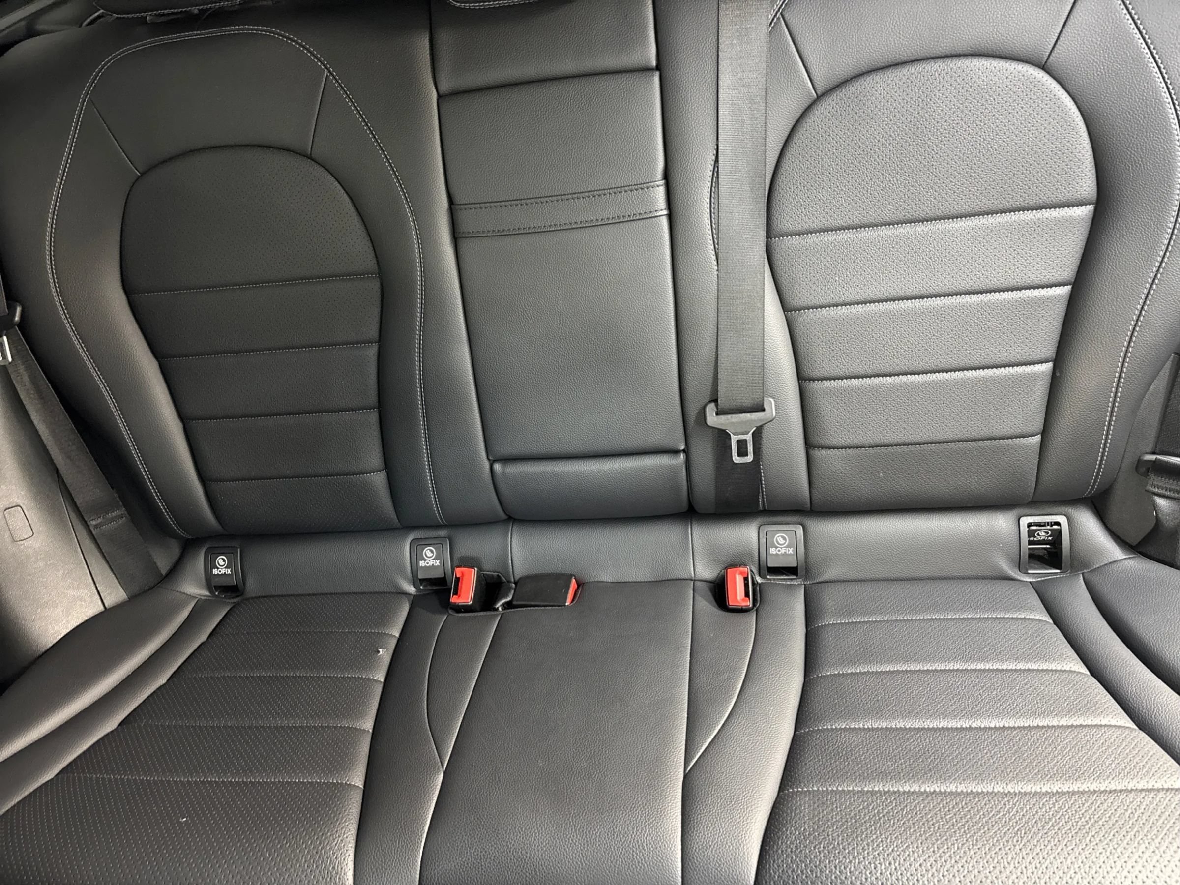 Used 2021 Mercedes-Benz GLC 300 4MATIC image 45