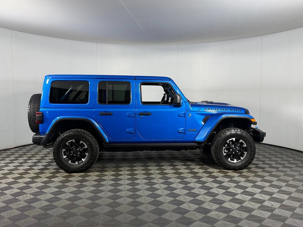 Used 2024 Jeep Wrangler Unlimited Rubicon 4xe AWD/4WD image 5