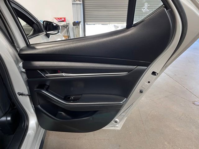 Used 2024 MAZDA MAZDA3 s FWD image 15