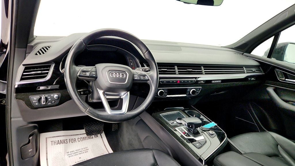 Used 2019 Audi Q7 3.0T Prestige image 12