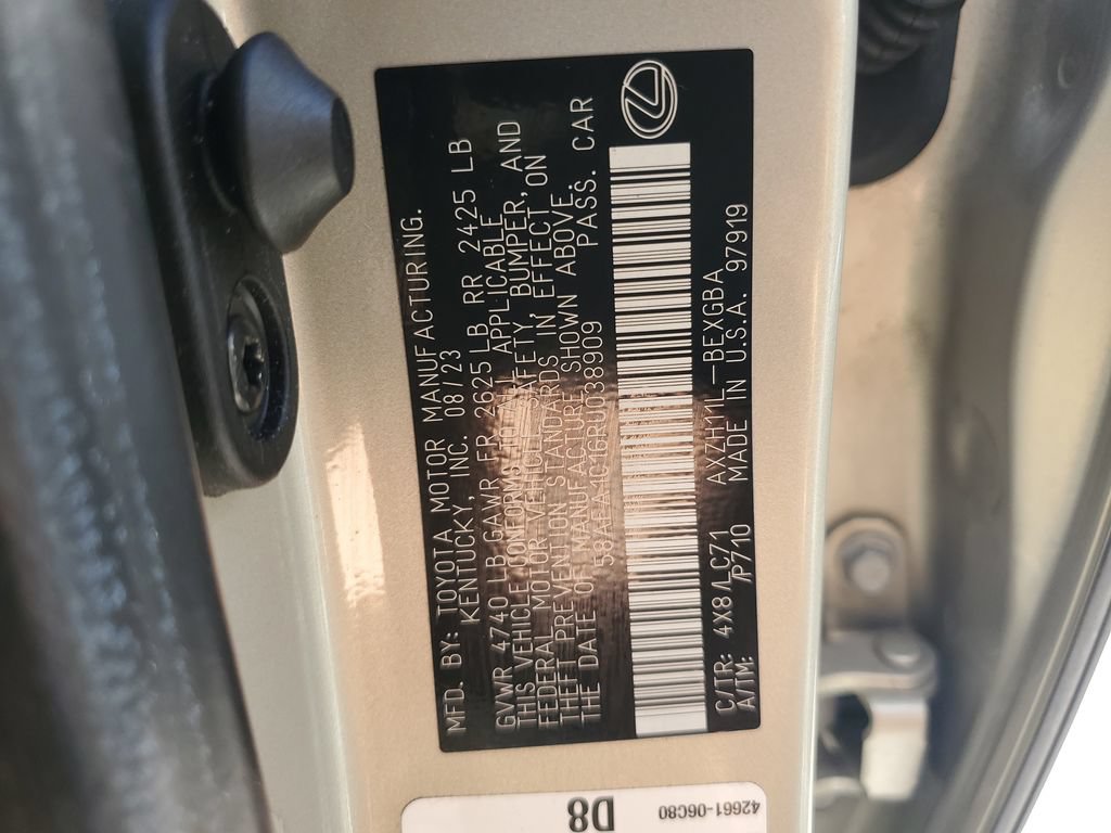 Used 2024 Lexus ES 300h Ultra Luxury w/ Accessory Package (Z2) FWD image 27