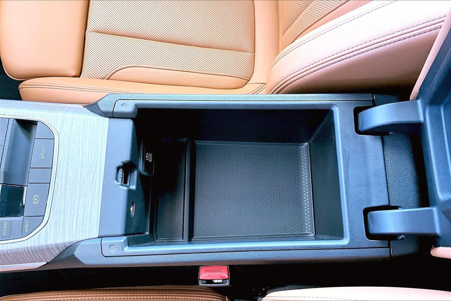 Used 2026 BMW M440i Convertible RWD image 31
