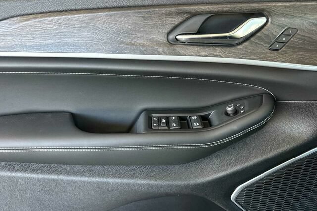 New 2026 Jeep Grand Cherokee L Limited AWD/4WD image 8