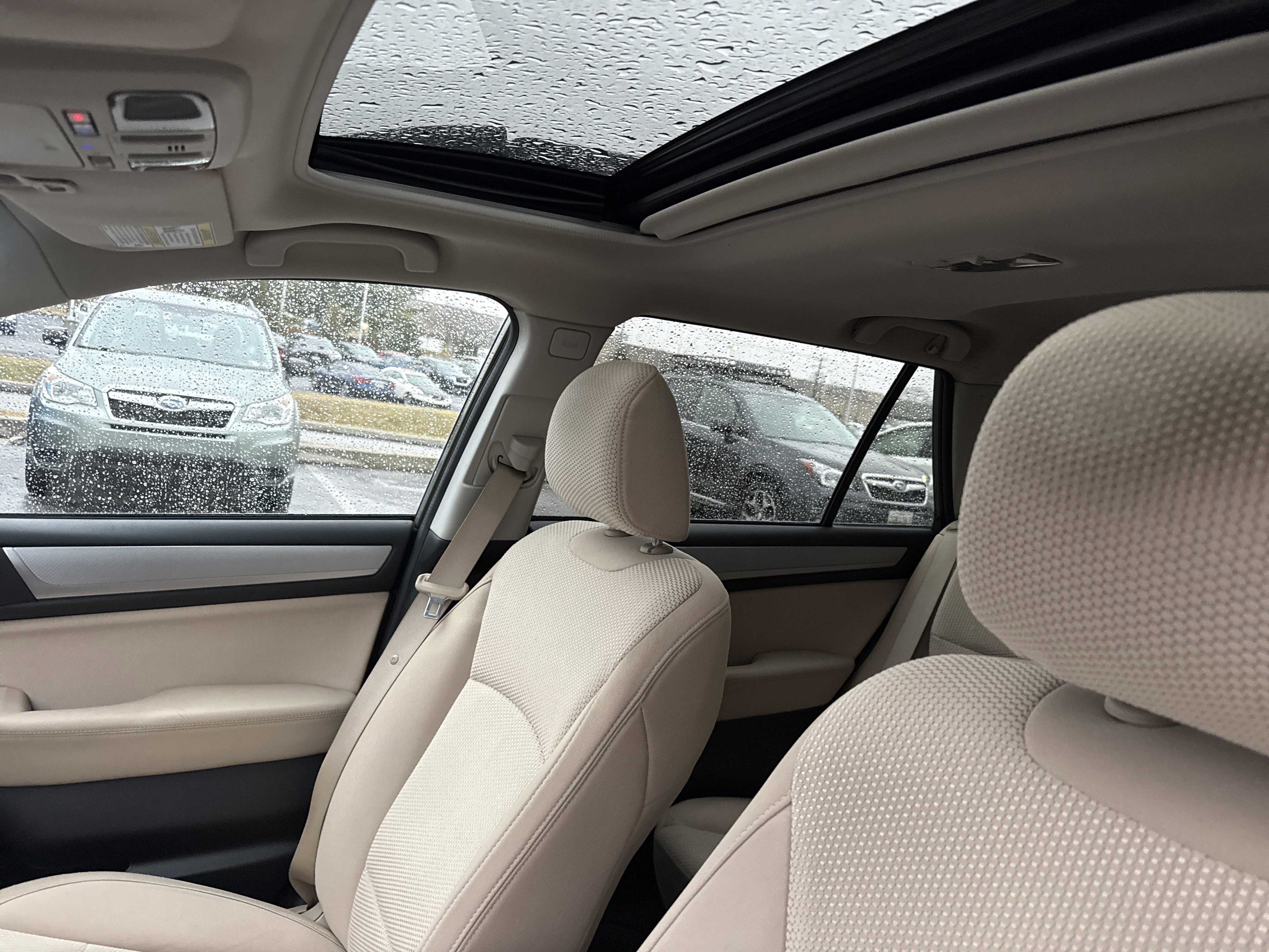 Used 2016 Subaru Outback 2.5i Premium image 21