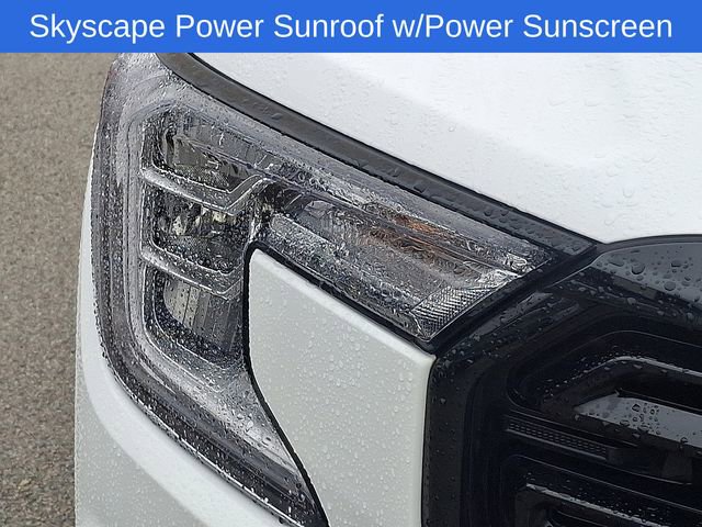 Used 2023 GMC Terrain SLT w/ Elevation Edition image 10