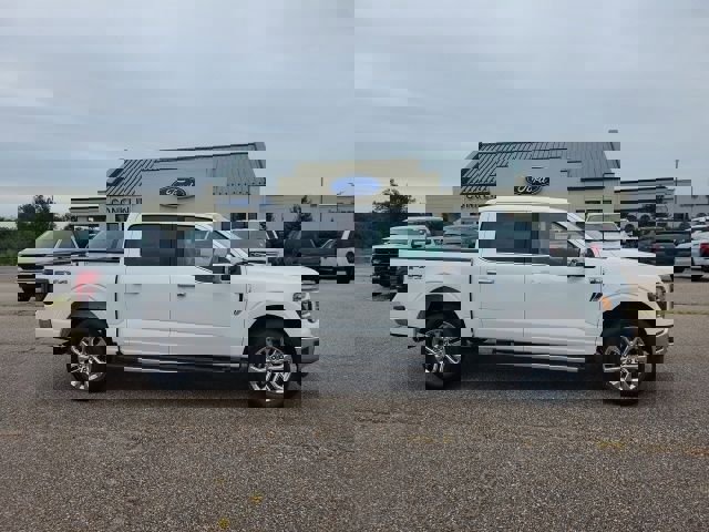 New 2025 Ford F150 Lariat w/ Equipment Group 502A High image 26