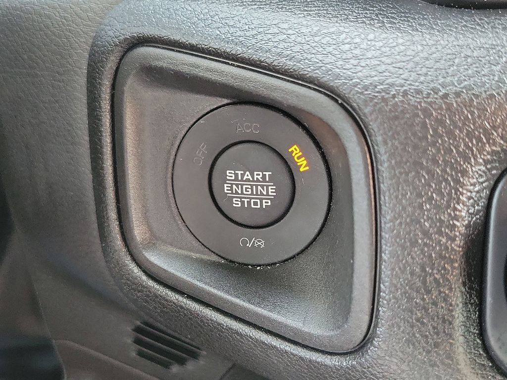 Used 2024 Jeep Gladiator Sport AWD/4WD image 28