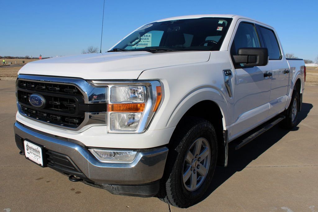Used 2021 Ford F150 XLT w/ Equipment Group 301A Mid image 16
