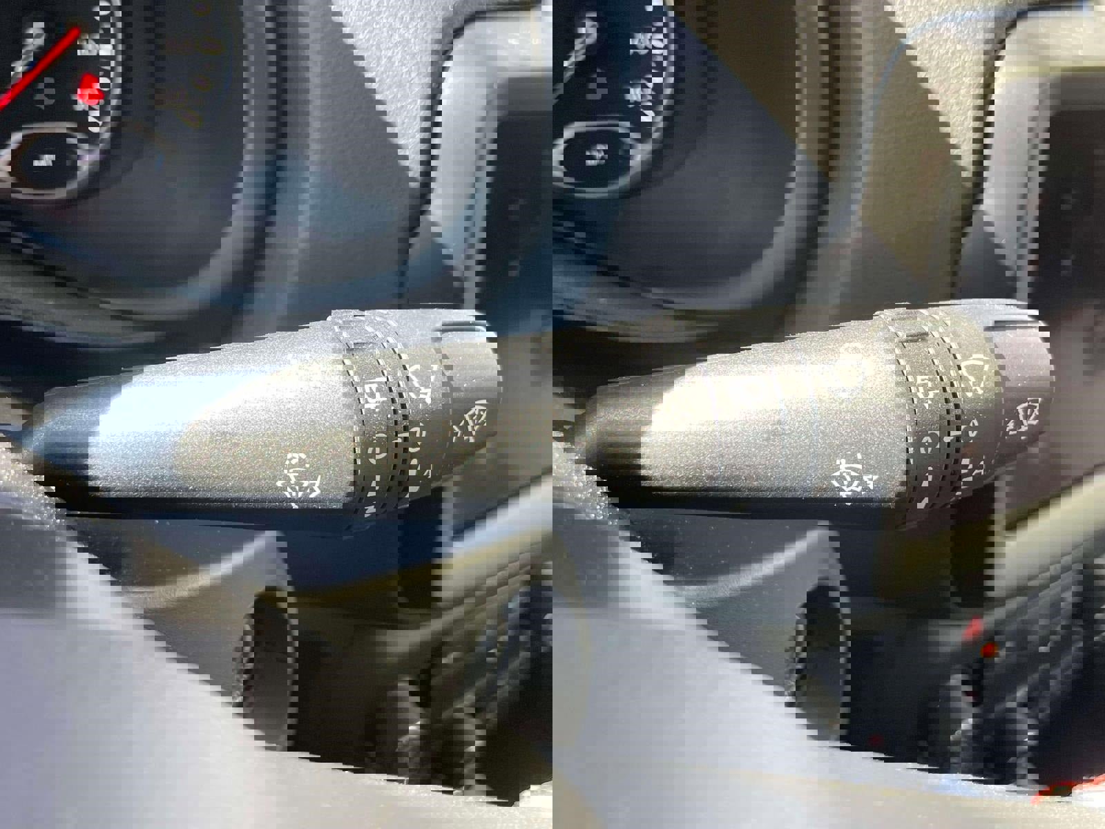 Used 2023 Jeep Renegade Trailhawk image 24