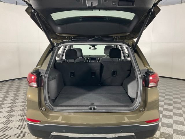 Used 2024 Chevrolet Equinox LT FWD image 34