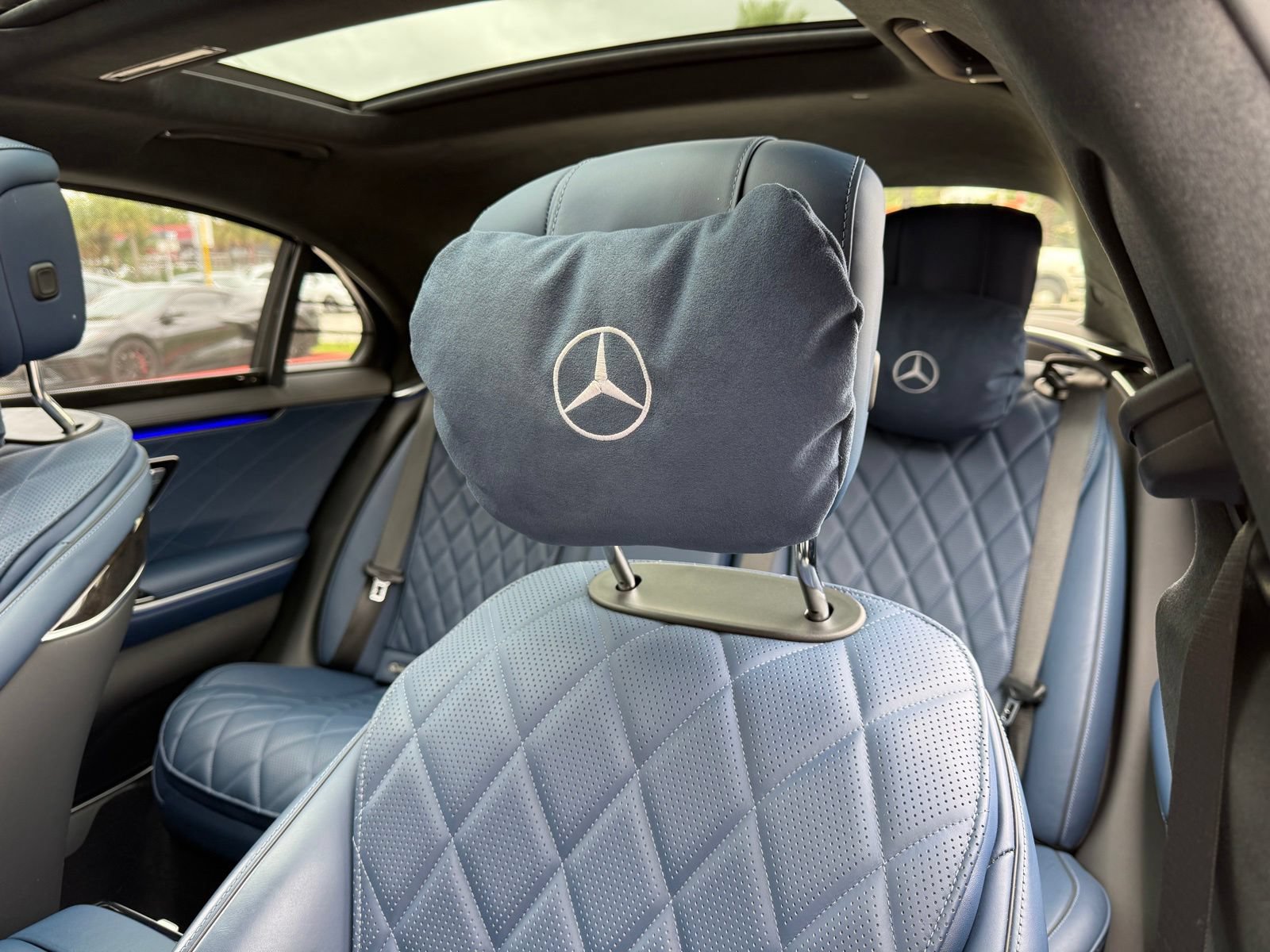 Used 2023 Mercedes-Benz S 580 4MATIC Sedan w/ Warmth & Comfort Package image 16