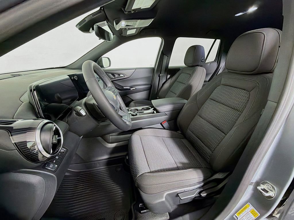 New 2026 Chevrolet Equinox LT image 11