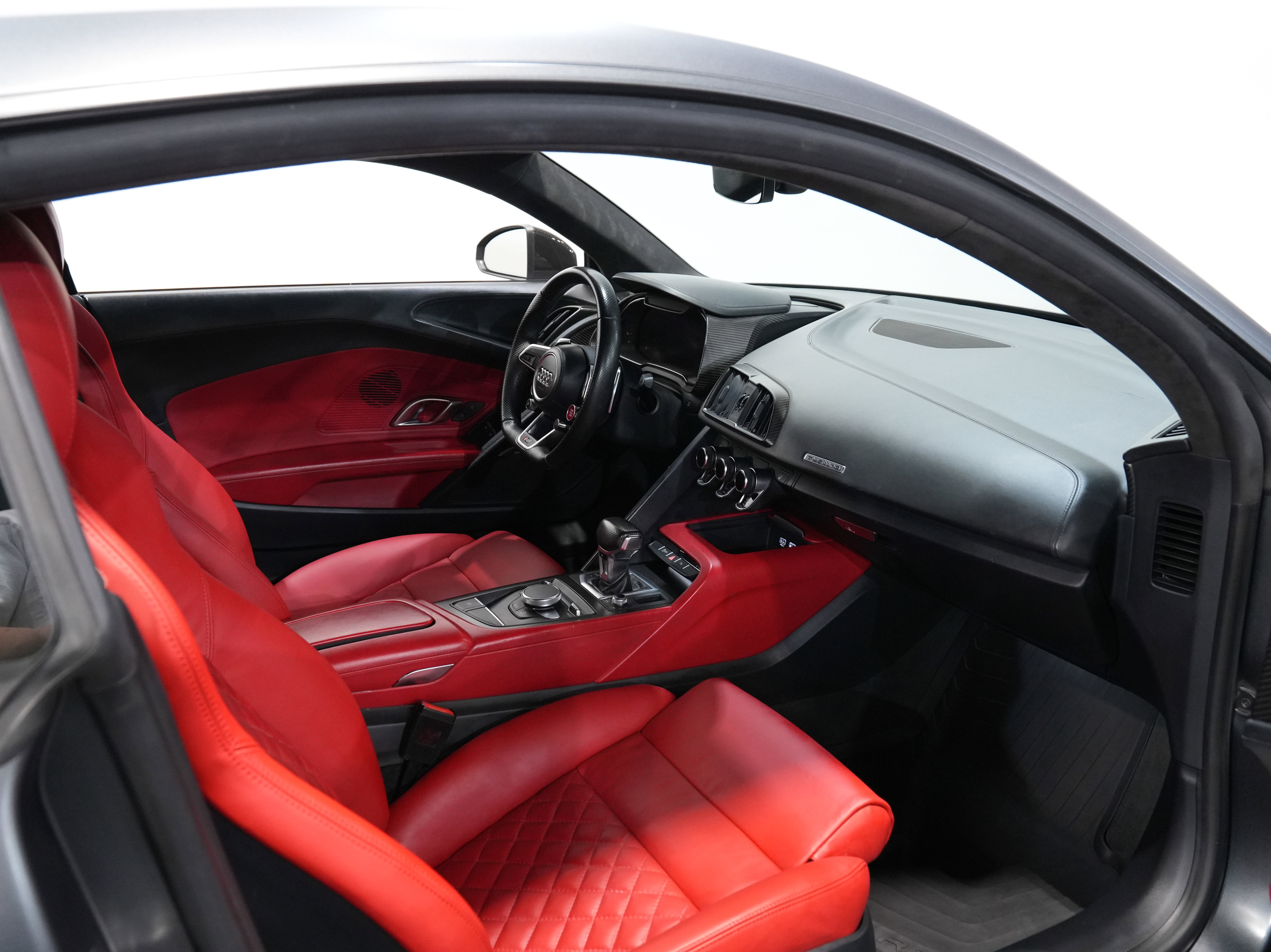 Used 2017 Audi R8 V10 plus image 32